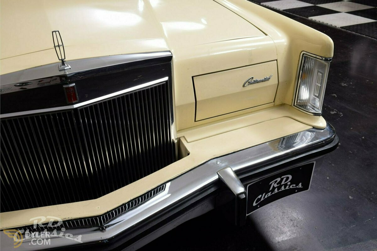 1979 Lincoln Continental Mark V 2D Coupe 6.6-liter V8, foto 8