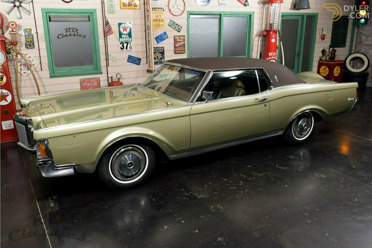 1971 Lincoln Continental Mark III Coupe, foto 3