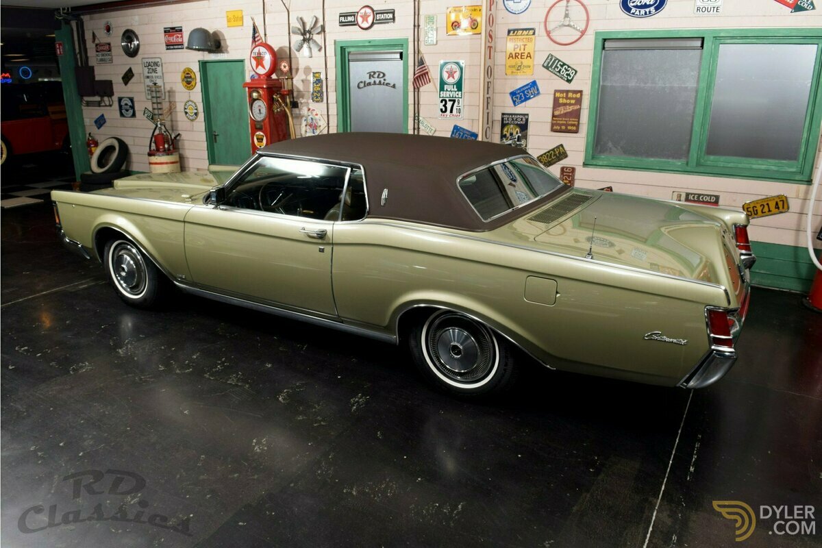 1971 Lincoln Continental Mark III Coupe, foto 4