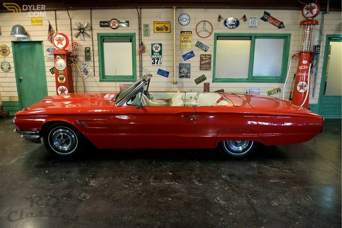1965 Ford Thunderbird Convertible Rangoon Red, foto 3