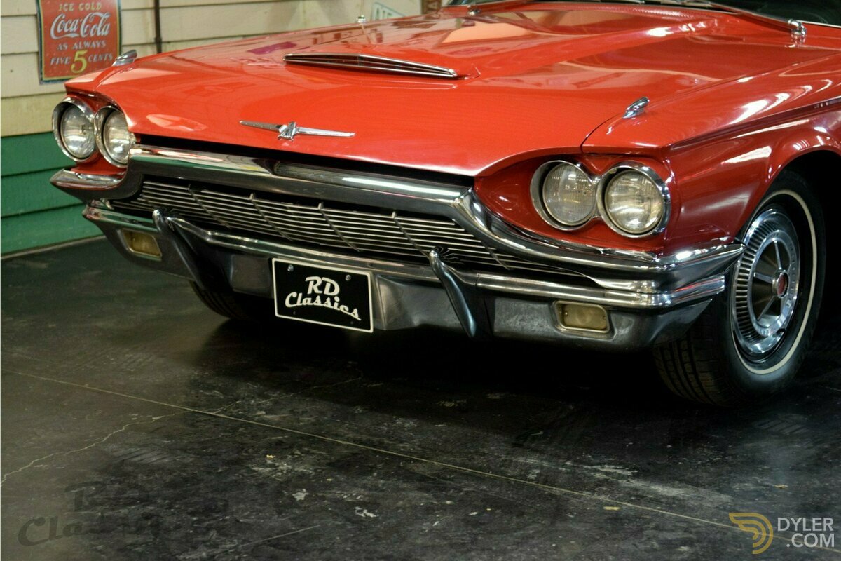 1965 Ford Thunderbird Convertible Rangoon Red, foto 10