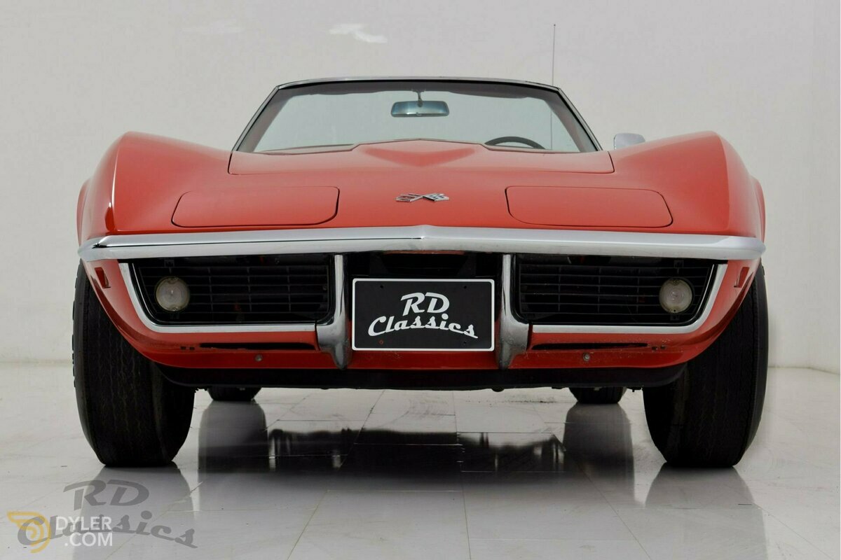 1969 Chevrolet Corvette C3 Convertible Monza Red, foto 2