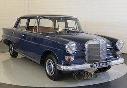 Mercedes-Benz 200 Fintail/Heckflosse Sedan / Saloon 1967 Blue Mercedes-Benz 200 Fintail/Heckflosse Sedan / Saloon 1967 Blue Car for Sale. 431141