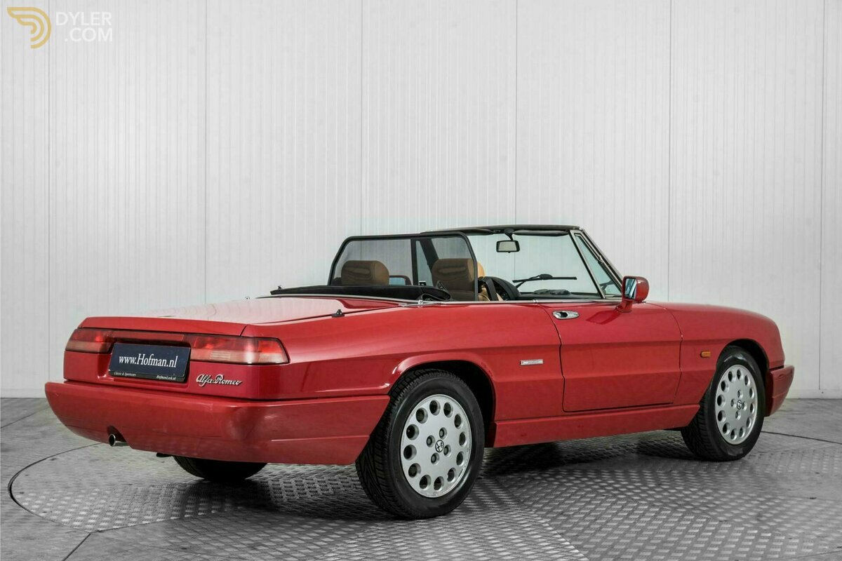 1992 Alfa Romeo Spider 2.0, foto 2