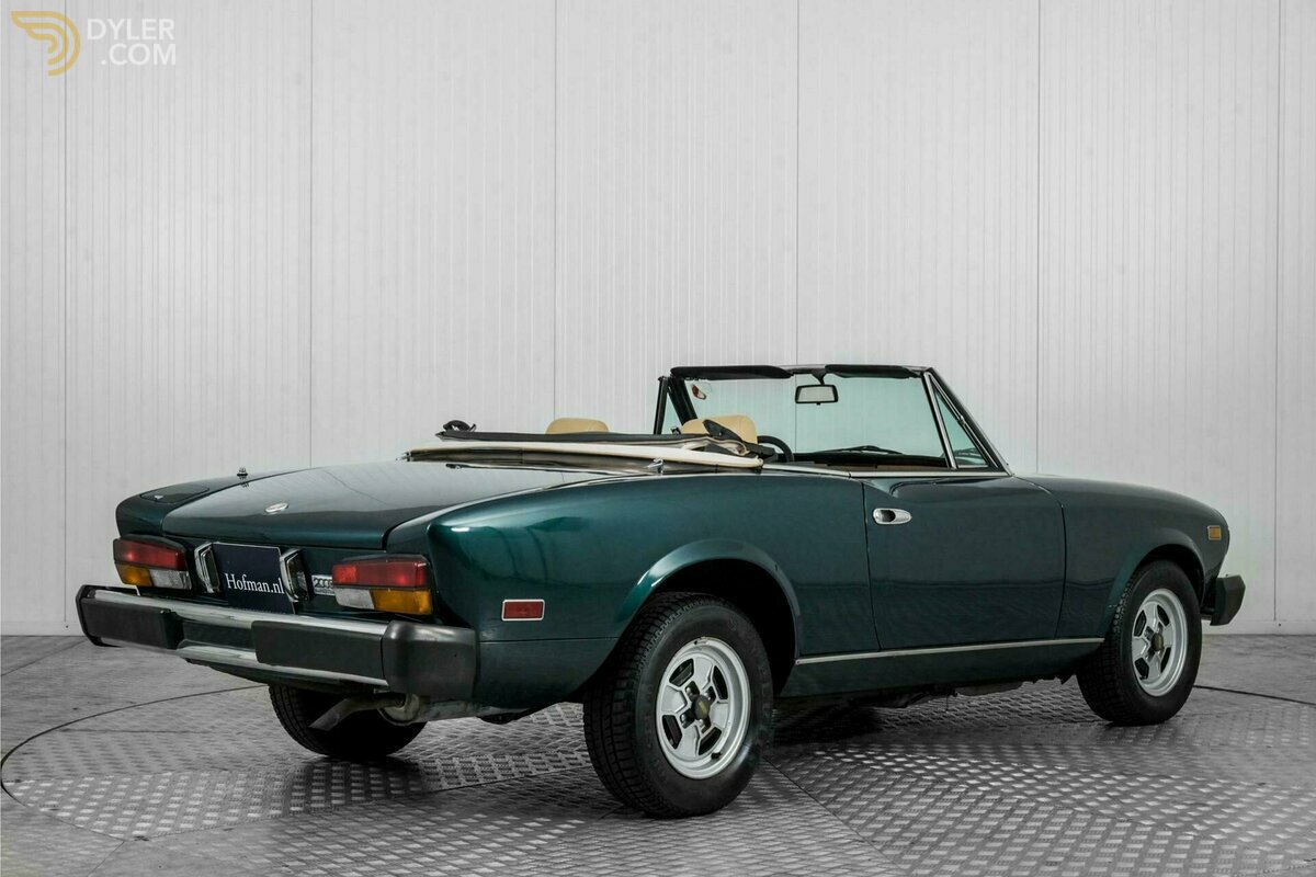 1980 Fiat 124 Spider 2000, foto 2