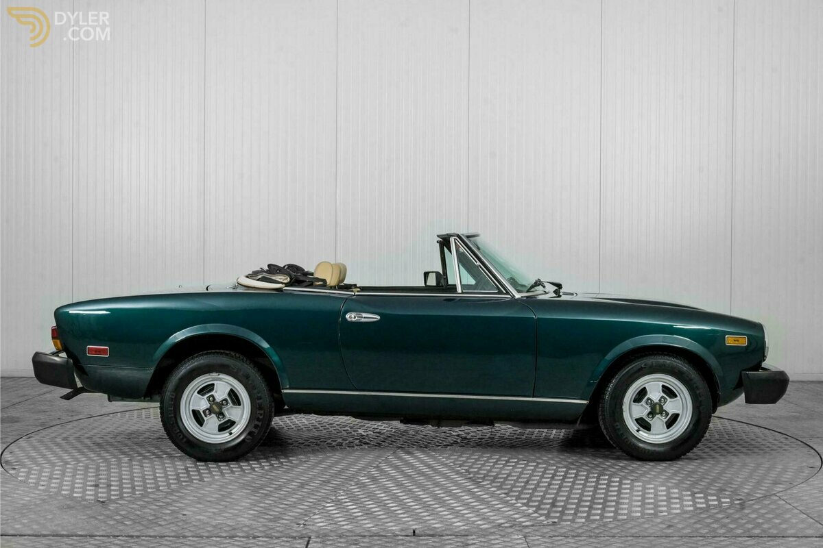 1980 Fiat 124 Spider 2000, foto 12