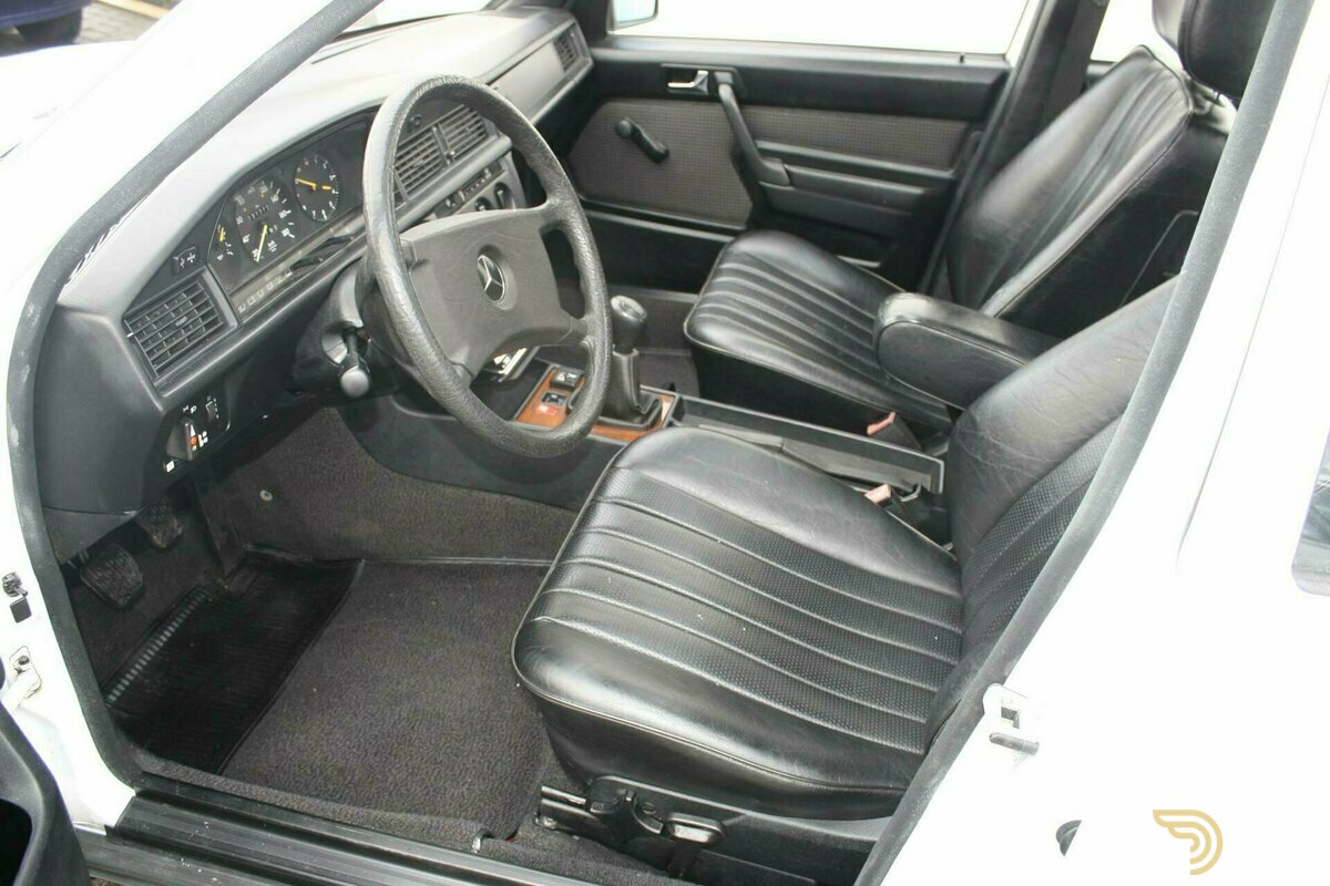 1986 Mercedes-Benz 190D, foto 3