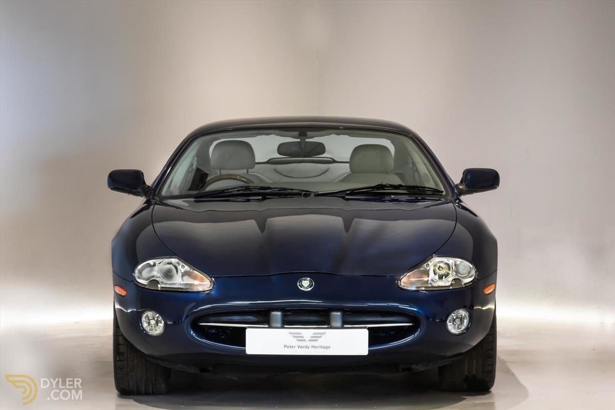 2001 Jaguar XK8, foto 7