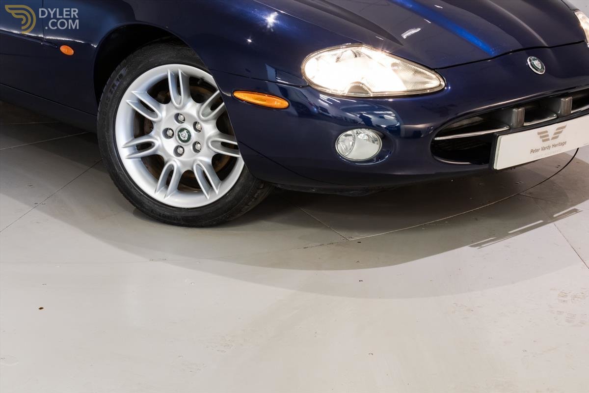2001 Jaguar XK8, foto 10