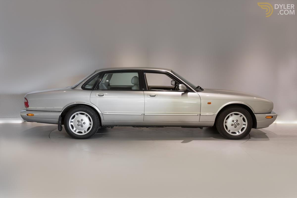1998 Jaguar XJ V8 Sport, foto 3