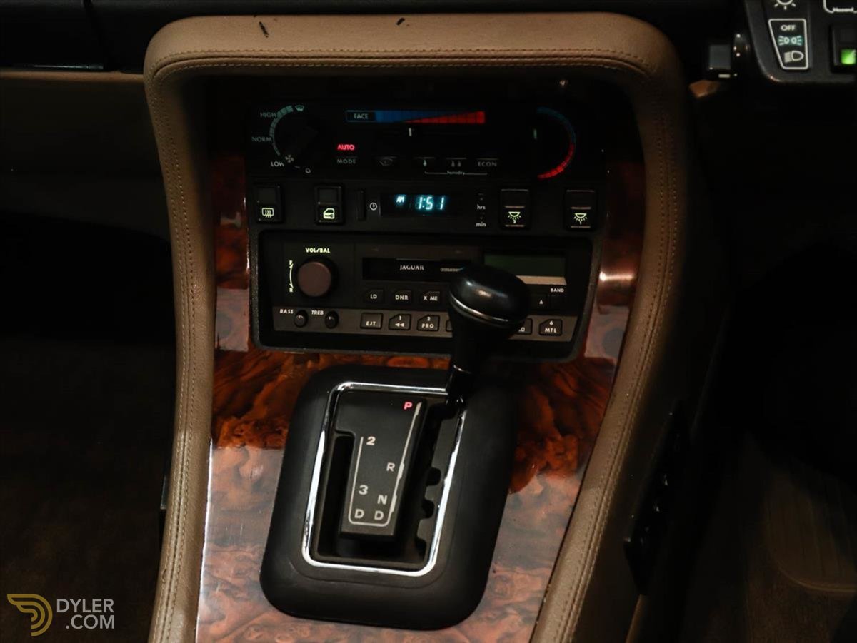 1987 Jaguar Sovereign Saloon 3.6, foto 12