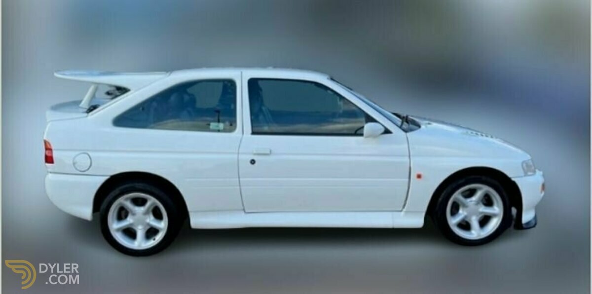 2001 Ford Escort, foto 2