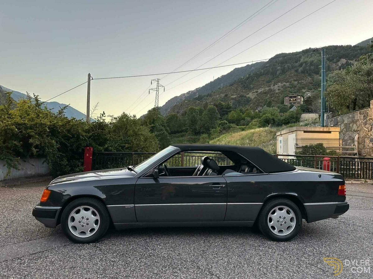 1992 Mercedes-Benz 300CE, foto 3