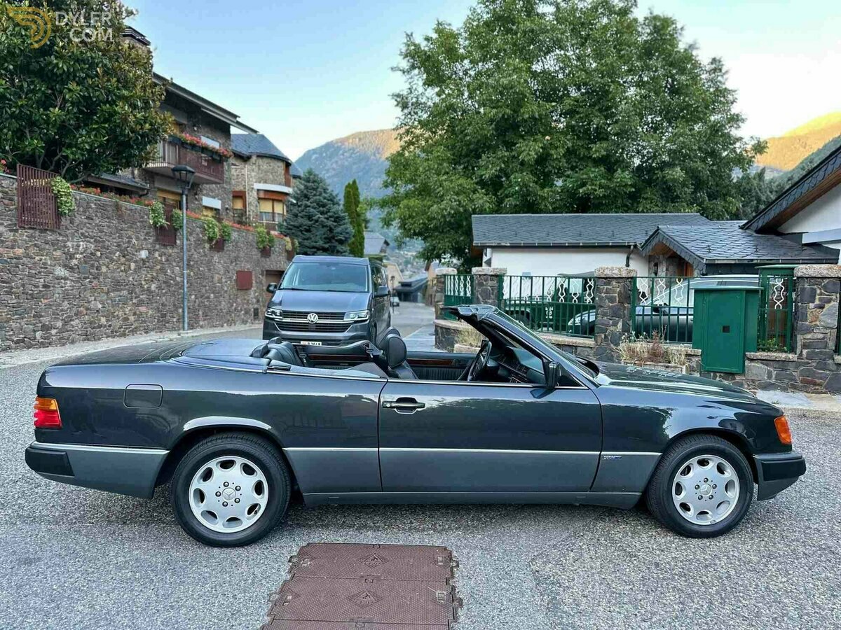 1992 Mercedes-Benz 300CE, foto 11