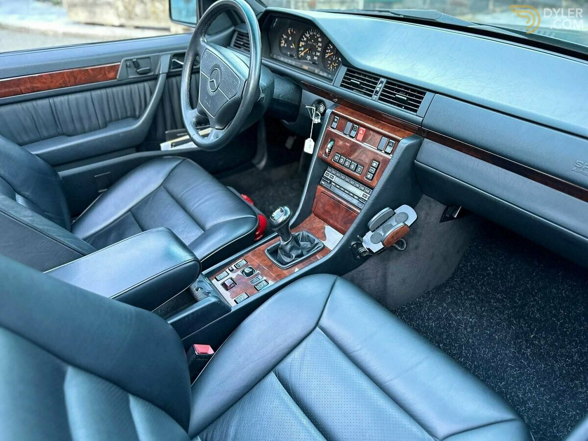 1992 Mercedes-Benz 300CE, foto 12