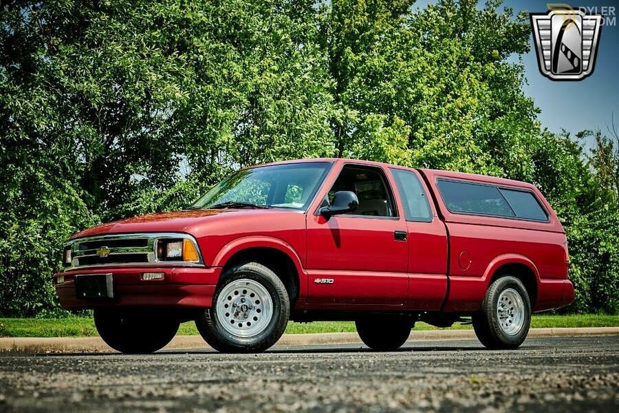 Classic 1995 Chevrolet S10 For Sale. Price 13 000 USD Dyler