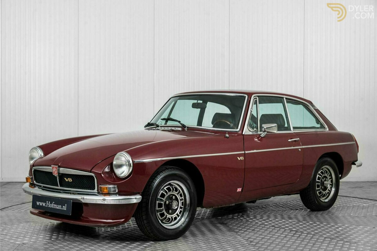 MGB GT COUPE MK Ⅱ 1/18 レッド 1/18 AUTOart 1969 MGB GT Mk2 Coupe (Red) Diecast Car Model