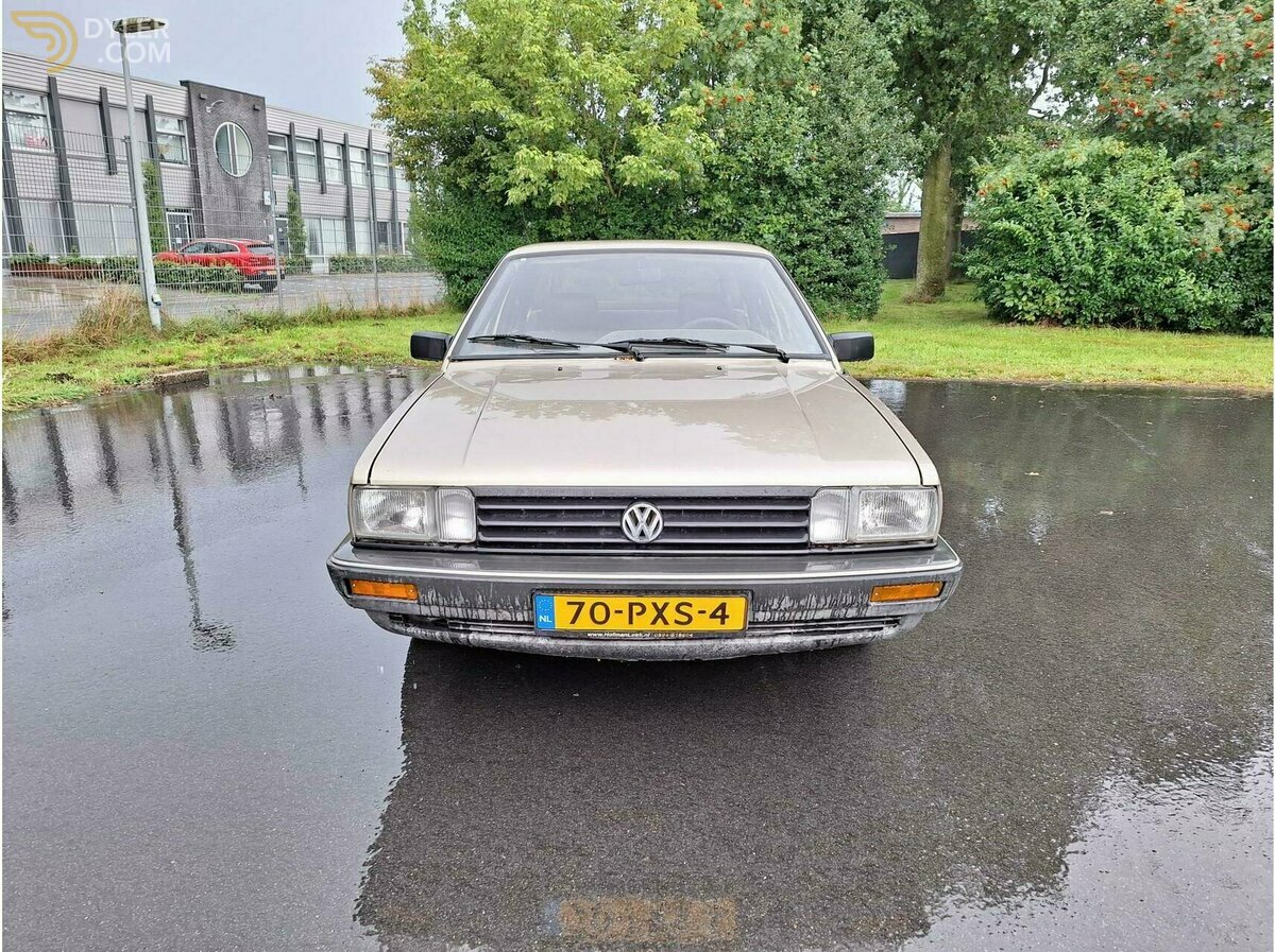 1986 Volkswagen Passat 1.6 TD 5 bak, foto 5
