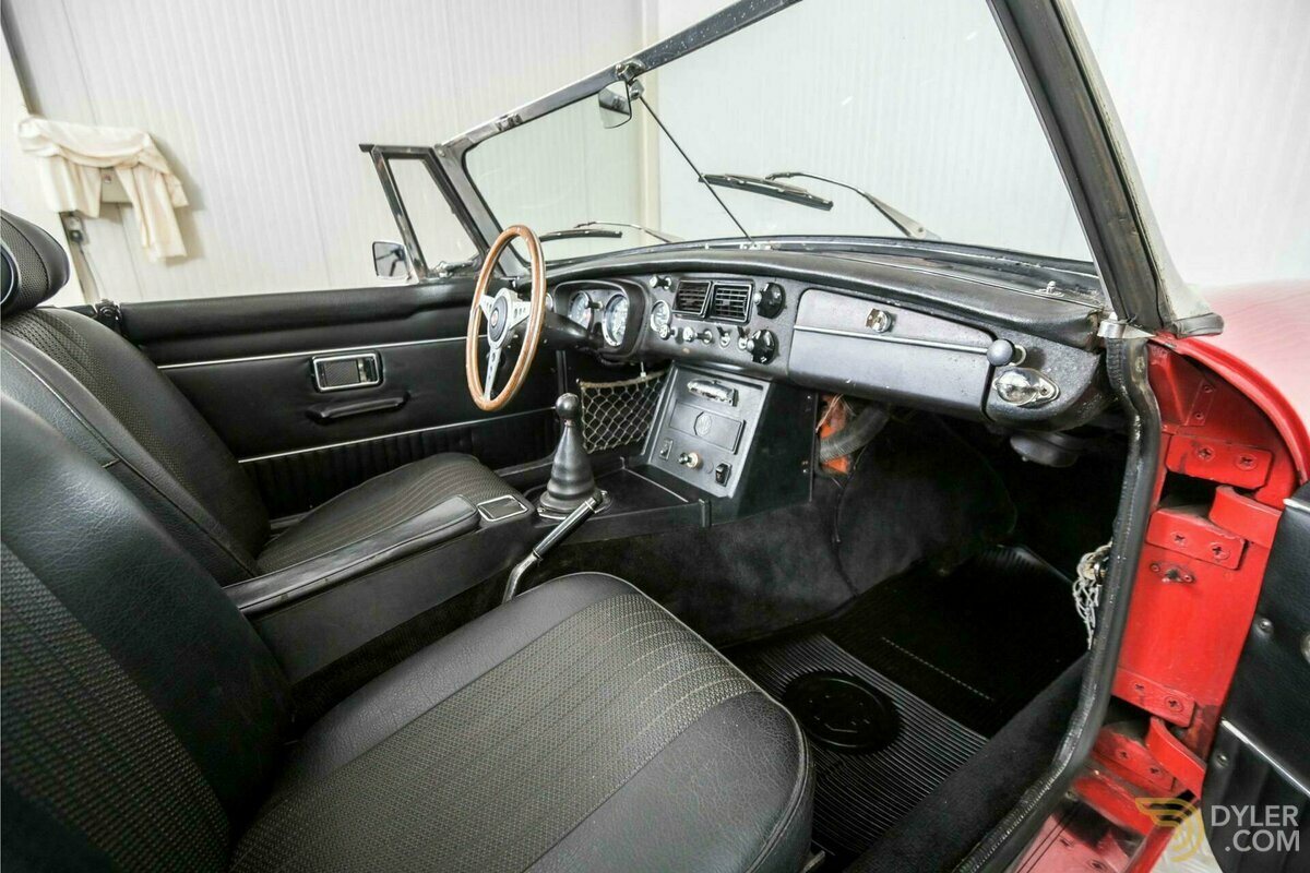 1973 MG MGB Spaakwielen Overdrive LPG, foto 10