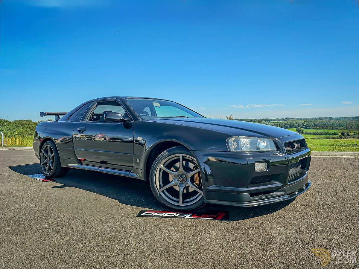 1999 日産スカイラインGT-R R34 Classic 1999 Nissan Skyline R34 GT-R V-SPEC For Sale. Price 139