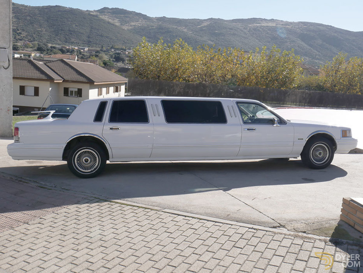 1992 Lincoln Town Car Limusina, foto 6