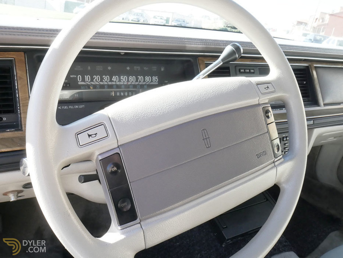 1992 Lincoln Town Car Limusina, foto 10