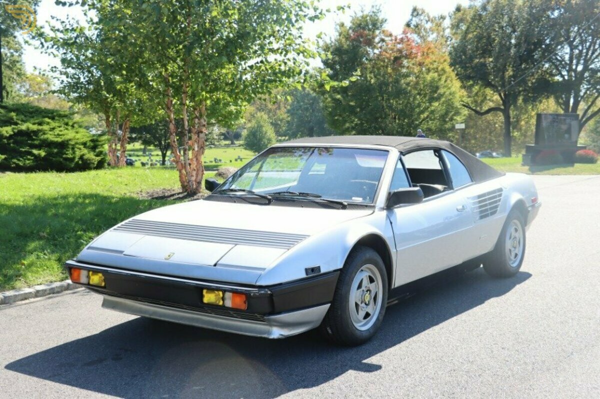 1985 Ferrari Mondial Quattrovalvole 2+2 Cabriolet Pininfarina, foto 2