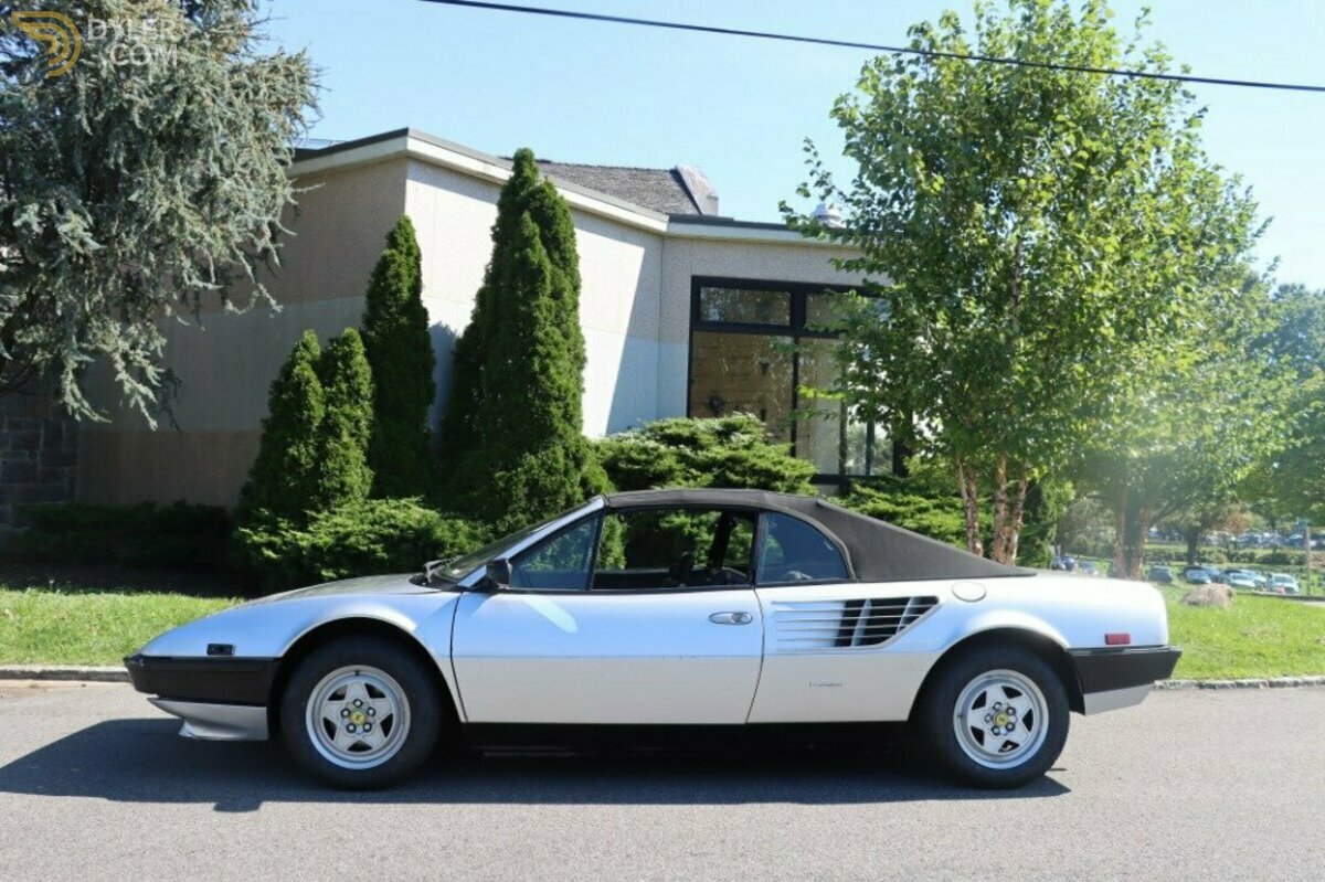 1985 Ferrari Mondial Quattrovalvole 2+2 Cabriolet Pininfarina, foto 4