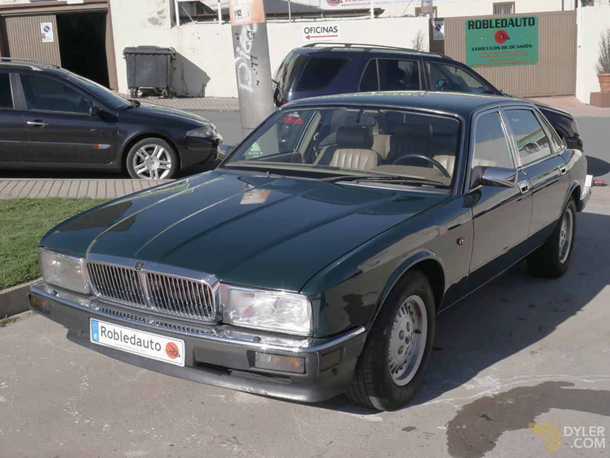 Classic 1991 Jaguar XJ6 Sovereign 3.2 For Sale. Price 7 200
