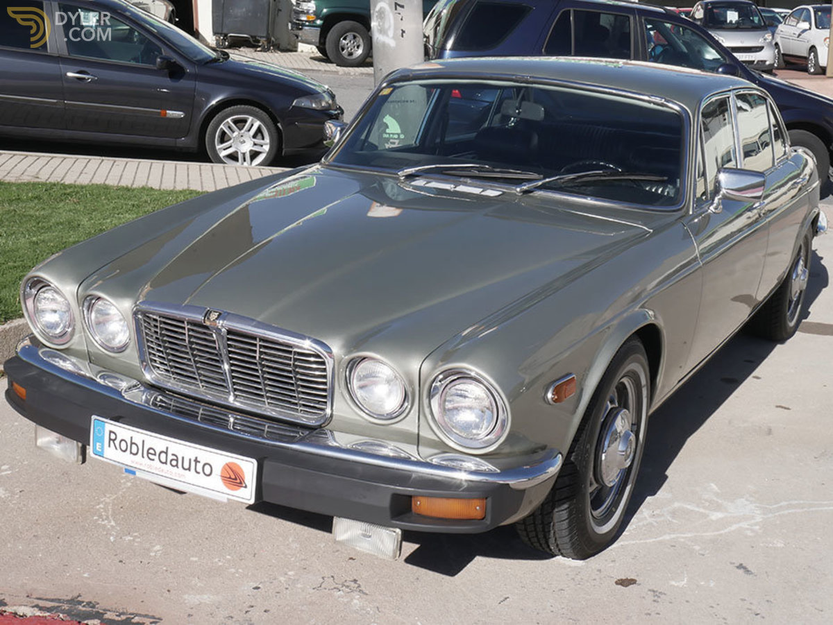 Classic 1978 Jaguar XJ6 L Series II For Sale. Price 12 000 EUR - Dyler