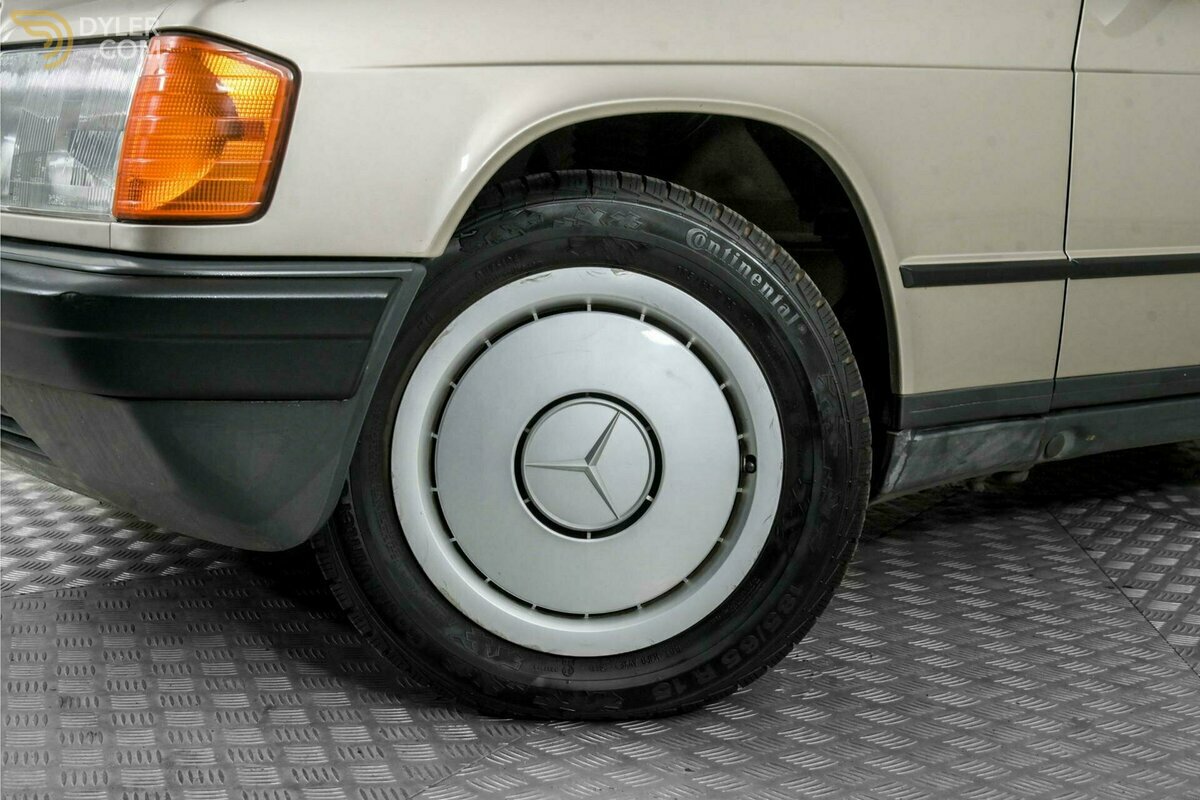1986 Mercedes-Benz 190 D, foto 4