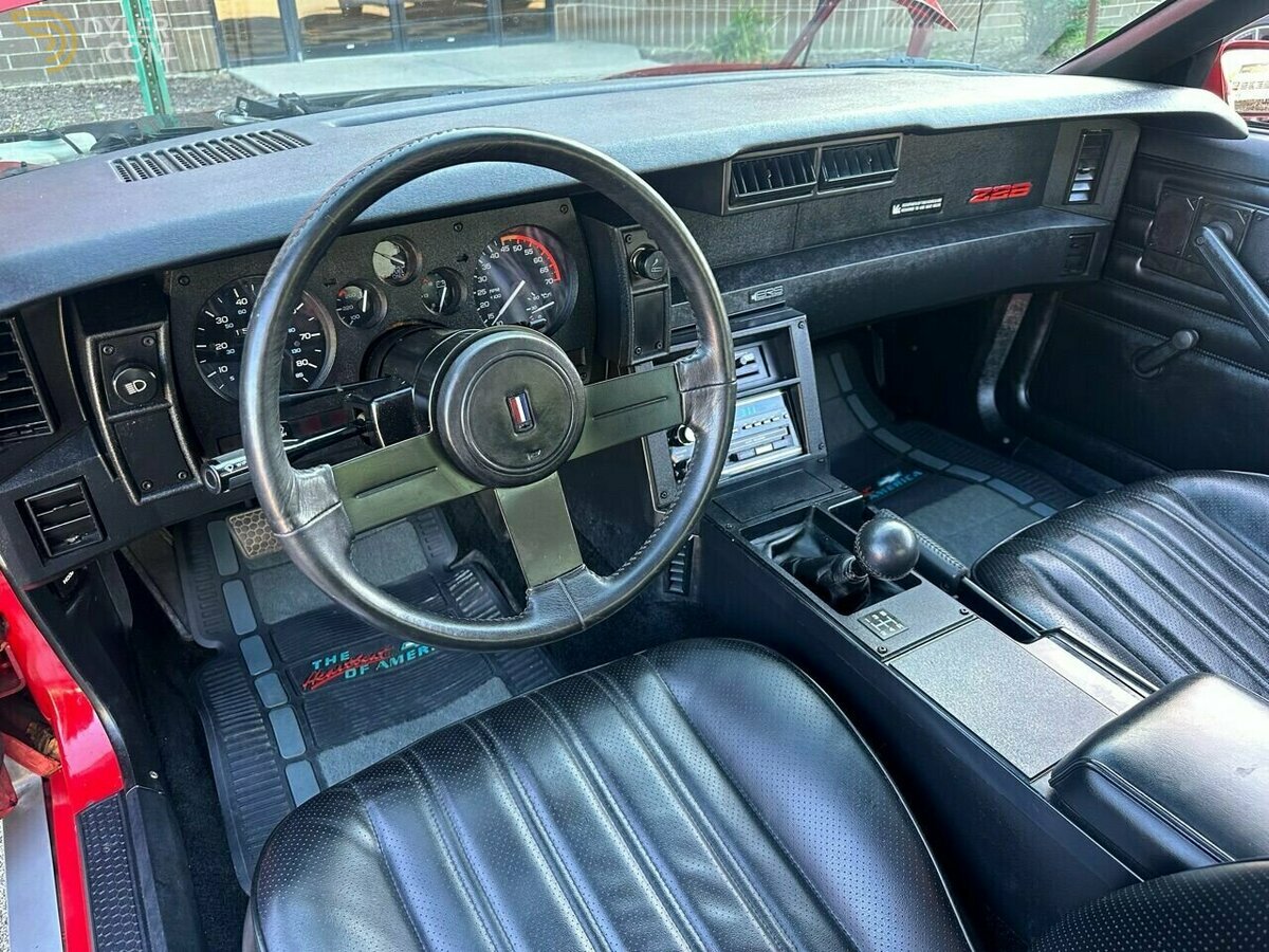 1986 Chevrolet Camaro Z28 2dr Hatchback, foto 6