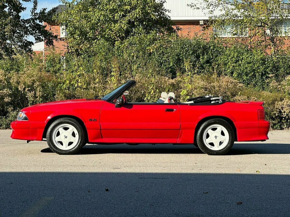 1992 Ford Mustang GT 2dr Convertible, foto 12