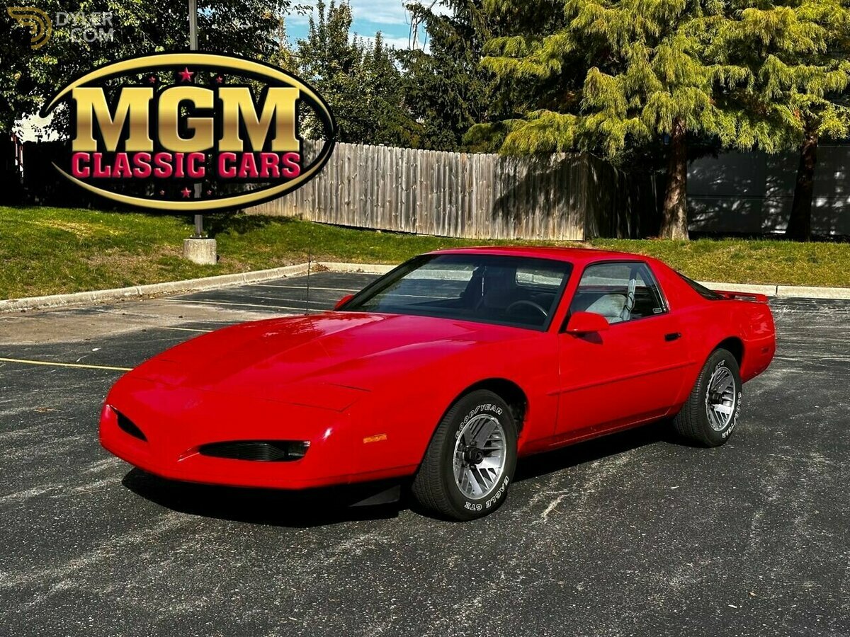 1992 Pontiac Firebird Formula 2dr Hatchback, foto 8