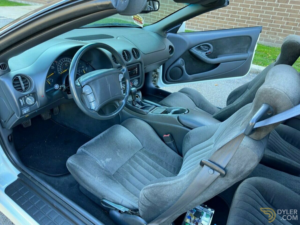 1994 Pontiac Firebird Trans Am LT1 V8 6 SPEED MANUAL TRANS T TOPS CLEAN CARFAX!, foto 3