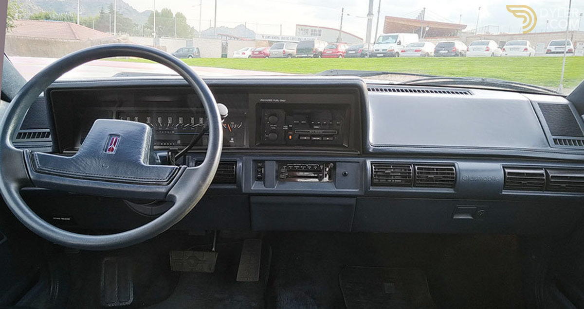 1990 Oldsmobile Supreme Cutlass Ciera Regency, foto 12