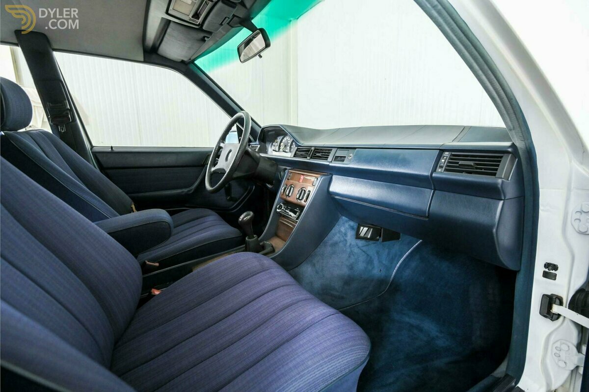 1986 Mercedes-Benz 200E, foto 10