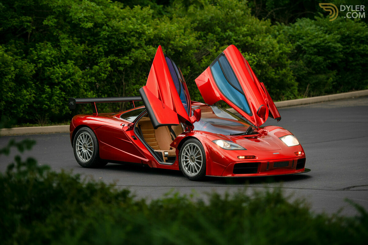 1998 McLaren F1, foto 1