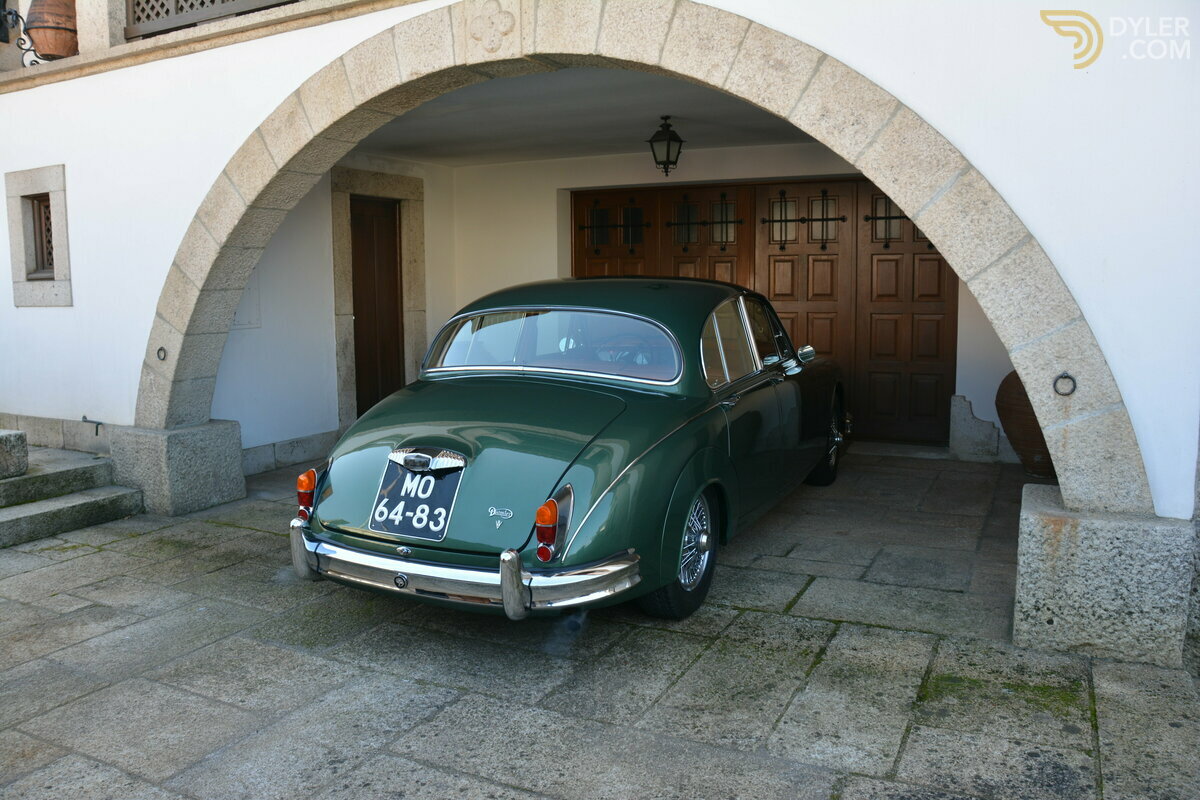 1966 Daimler V8-250, foto 4