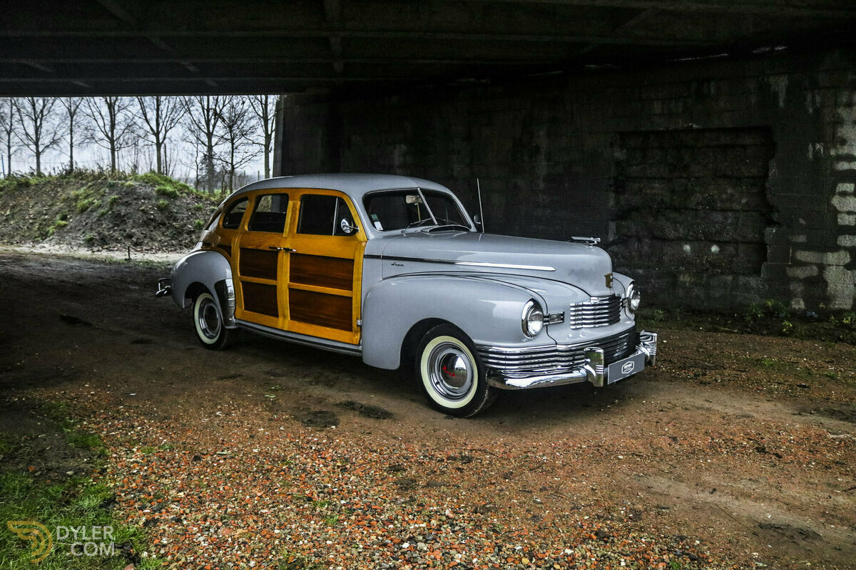 1947 Nash Ambassador Woodie, foto 1