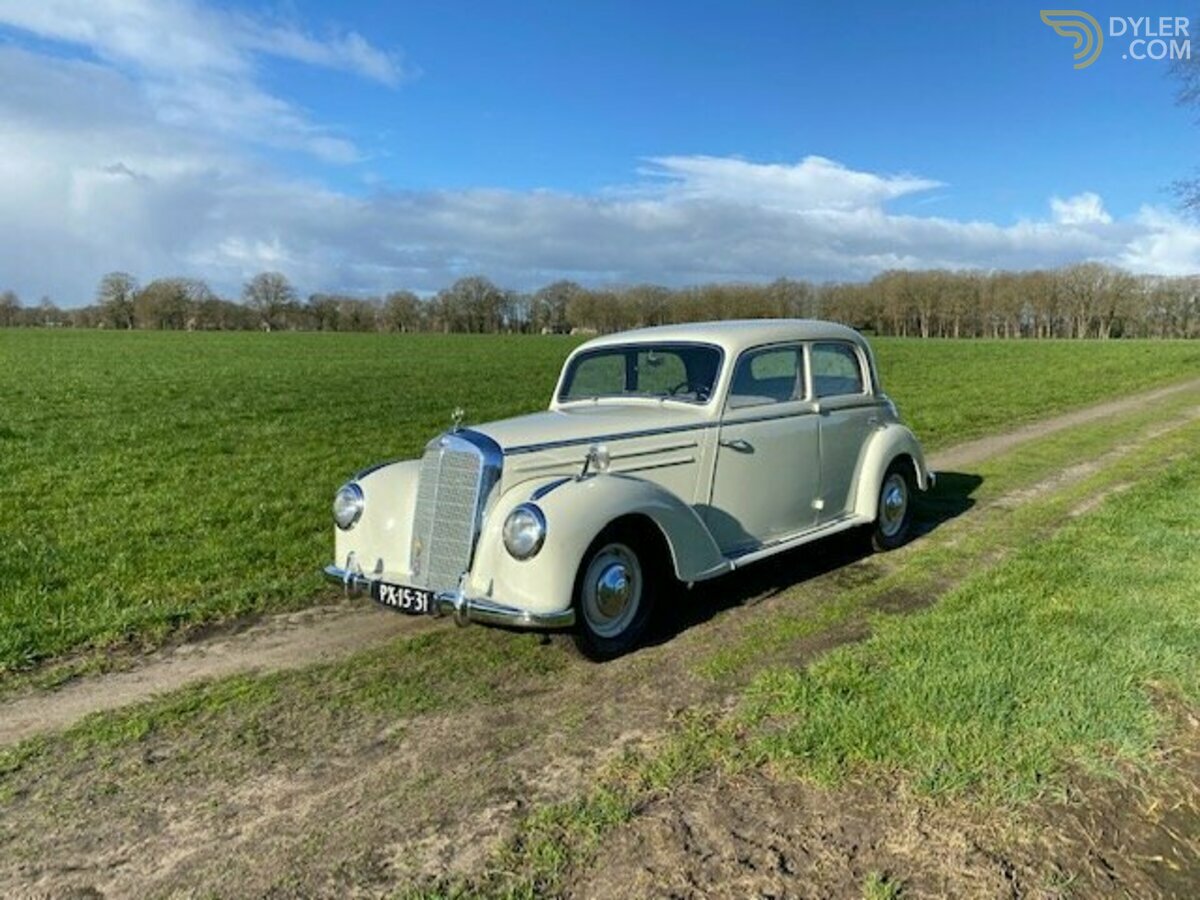 1953 Mercedes-Benz 220S W187, foto 2