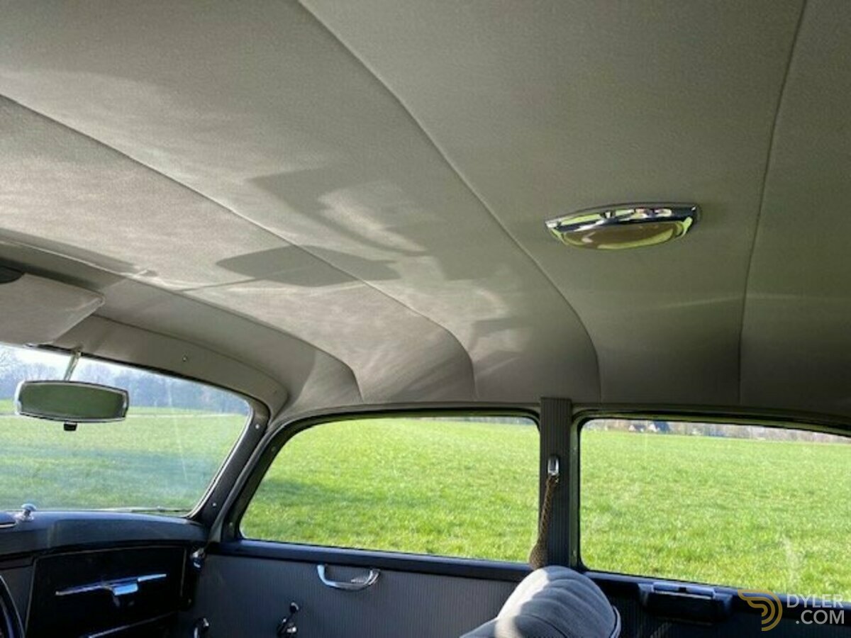 1953 Mercedes-Benz 220S W187, foto 3