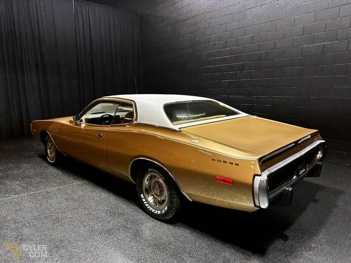 1973 Dodge Charger 440cid PISTOL GRIP 4 SPEED MANUAL- REAL NICE PAIN, foto 6