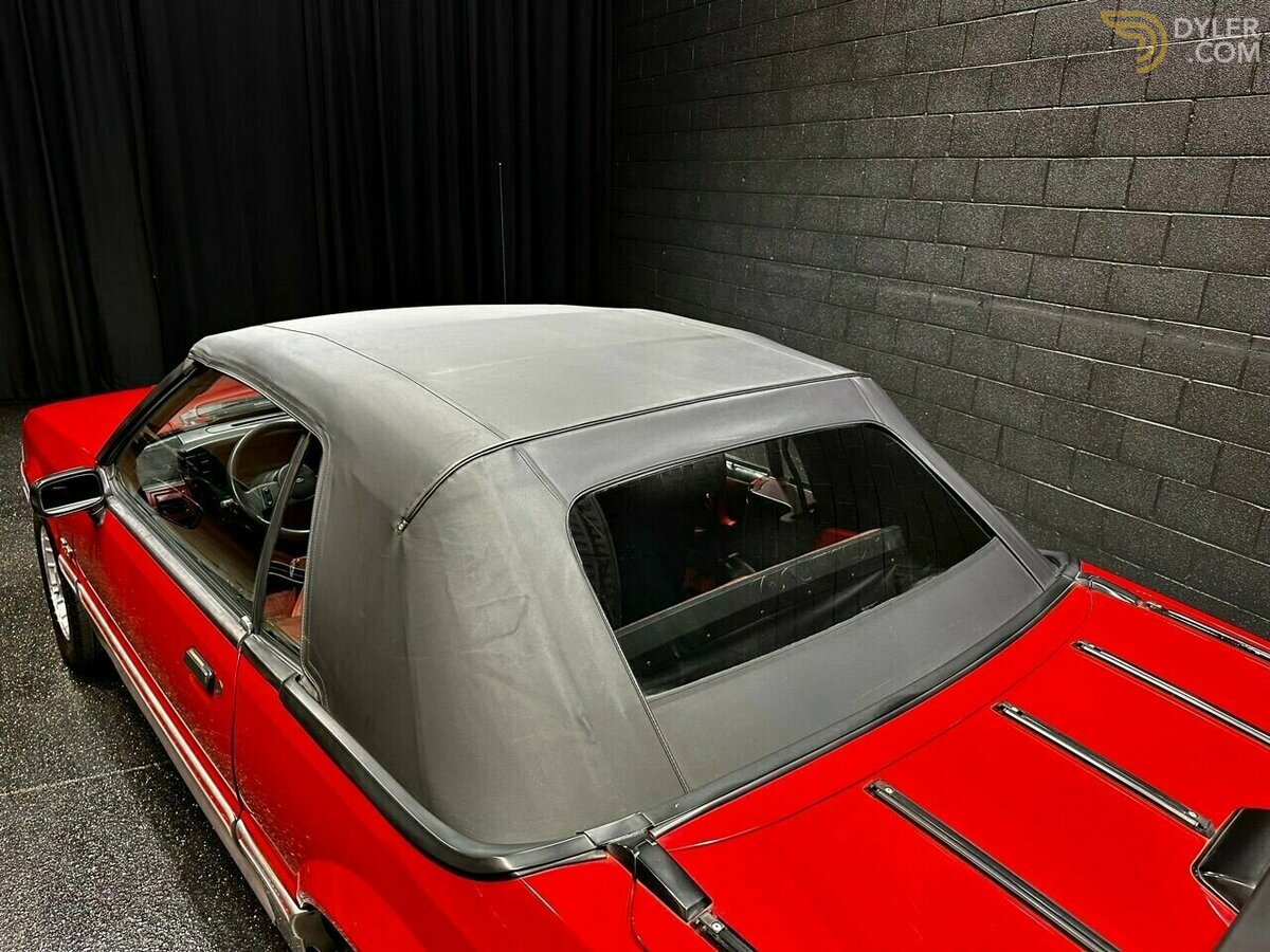 1988 Ford Mustang CONVERIBLE 5-SPEED, foto 4