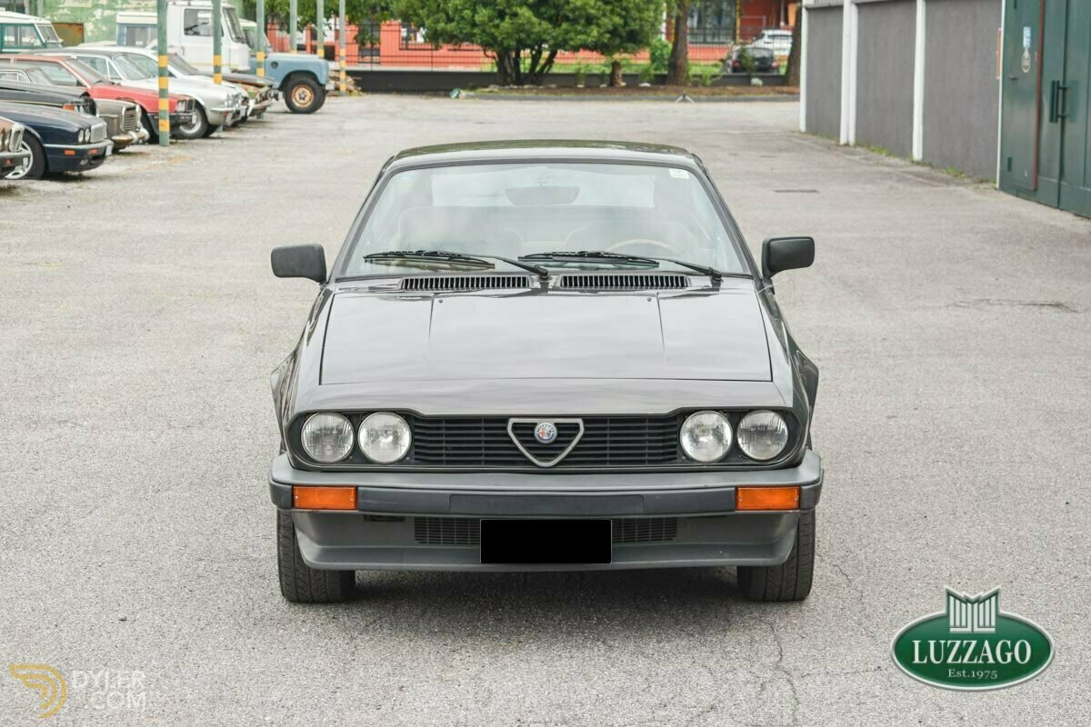 1981 Alfa Romeo GTV 2000, foto 10