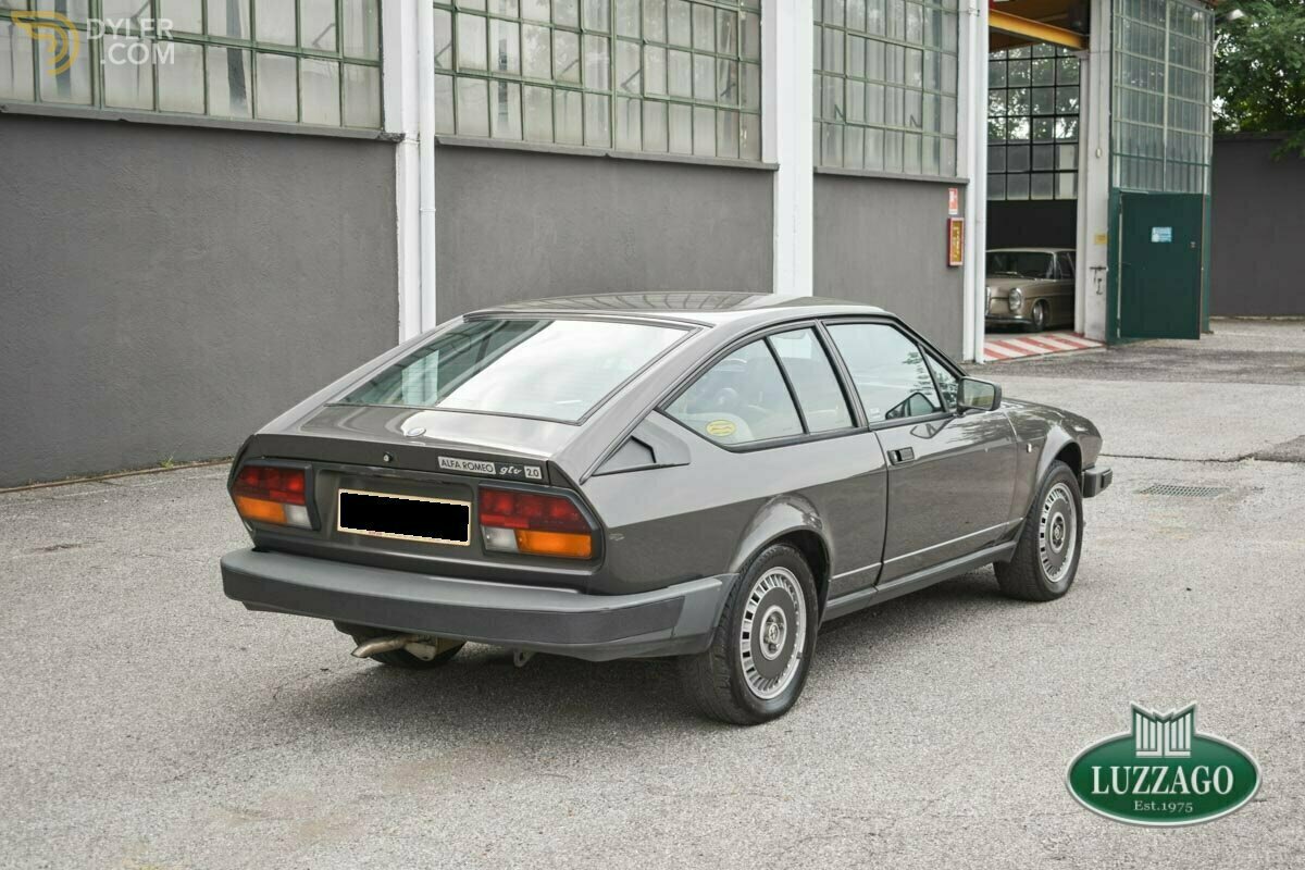 1981 Alfa Romeo GTV 2000, foto 11