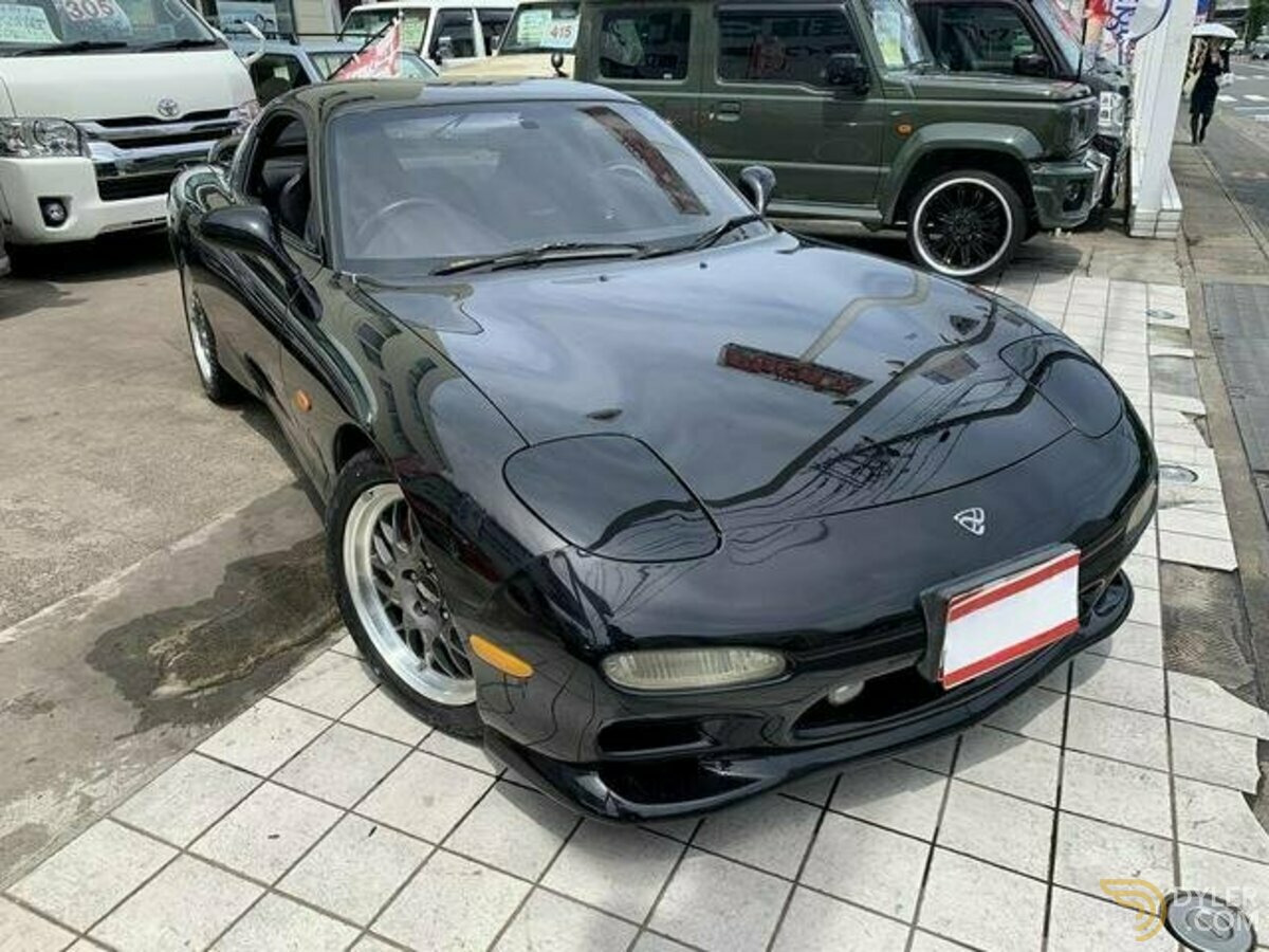 Classic 1993 Mazda RX-7 Type RZ For Sale. Price 66 406 usd - Dyler