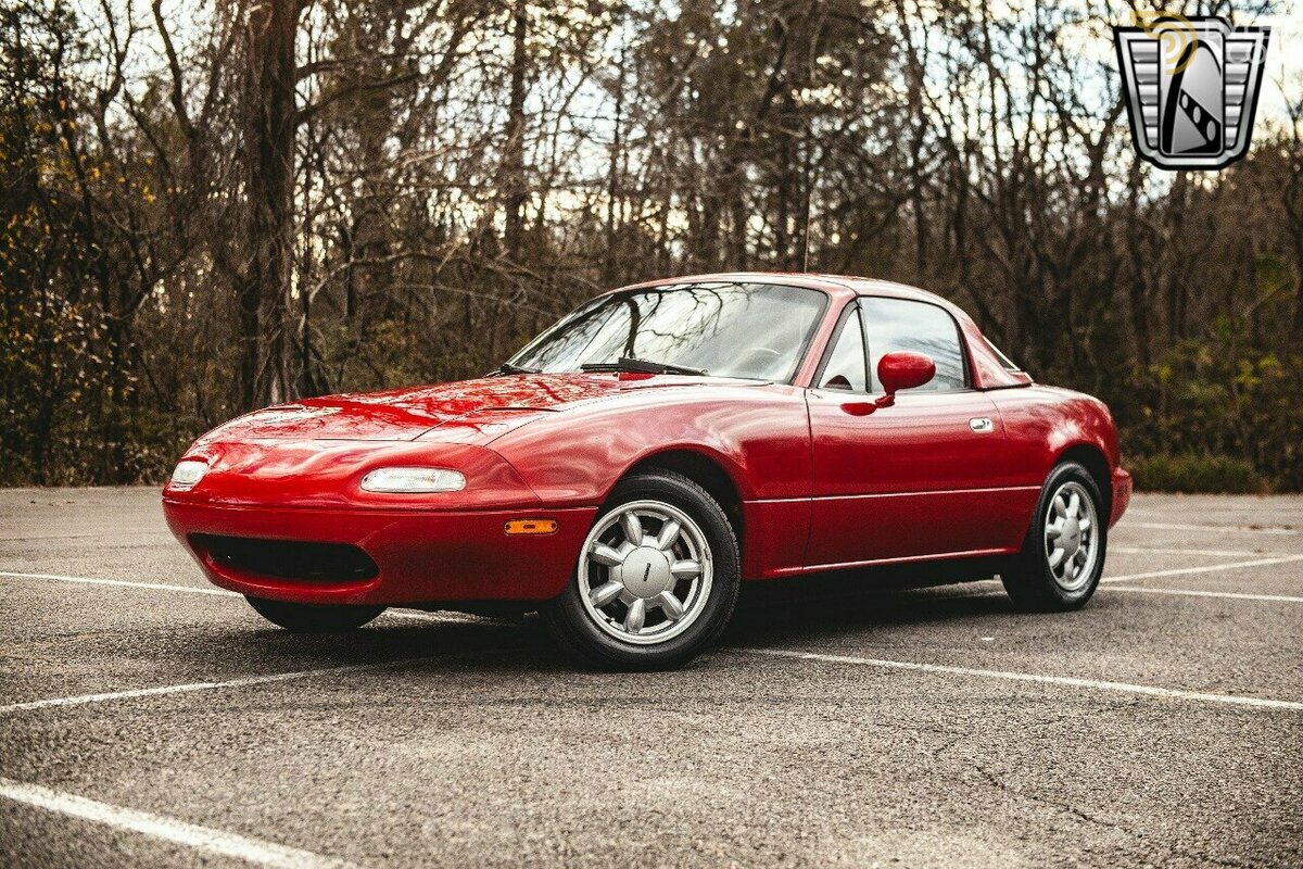 Classic 1990 Mazda MX-5 For Sale. Price 17 000 USD - Dyler