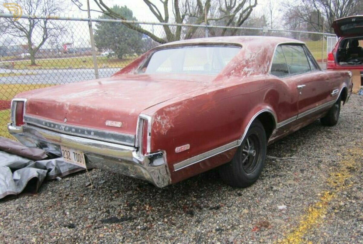 1966 Oldsmobile 4-4-2 Holiday, foto 4