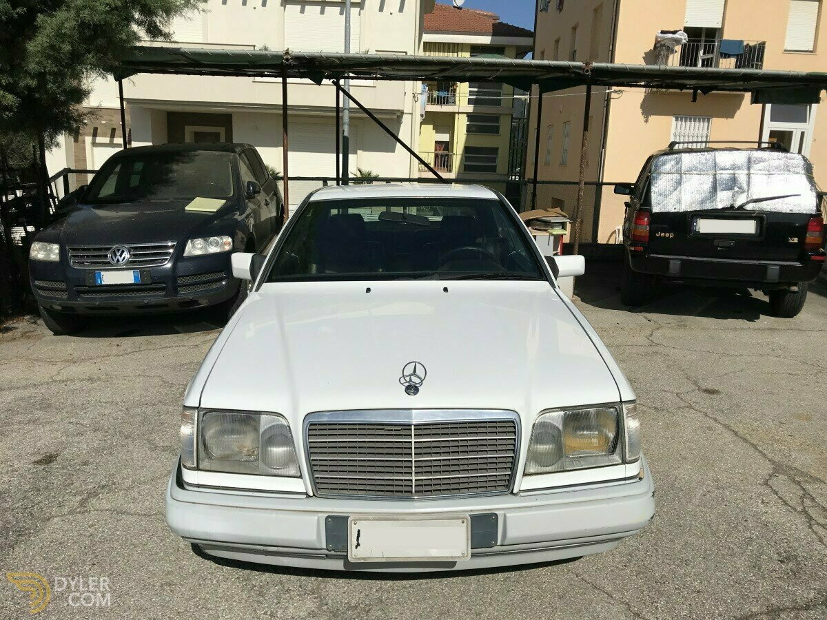 1992 Mercedes-Benz 200CE, foto 2